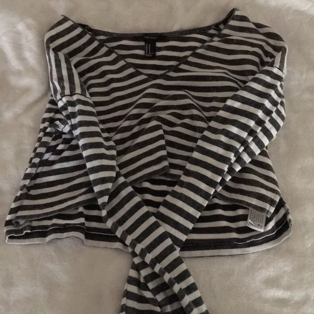 Forever 21 long sleeve crop top